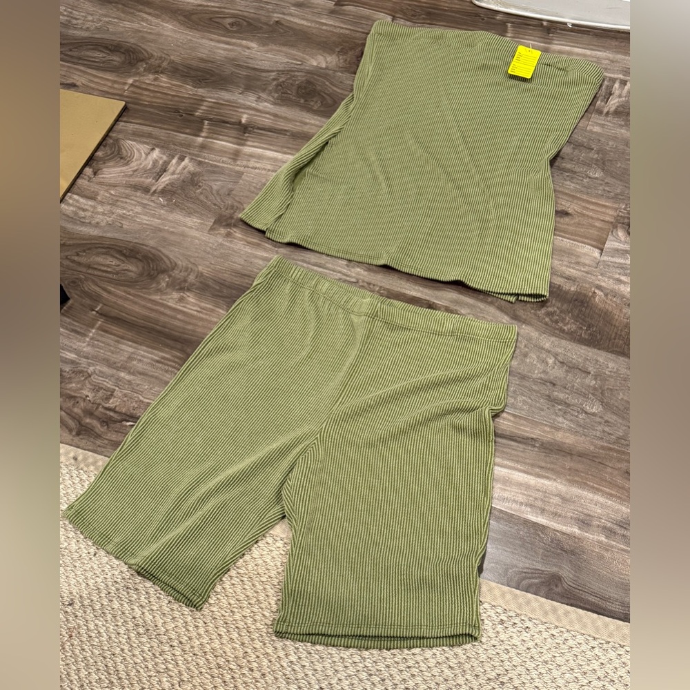 Fashion Love 2-Piece Ribbed Lounge Set – Olive Green – Size 2X - Picture 2 of 4